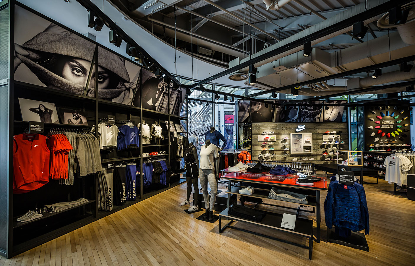 Aldworth James & Bond | Nike Store Les Halles - retail interior