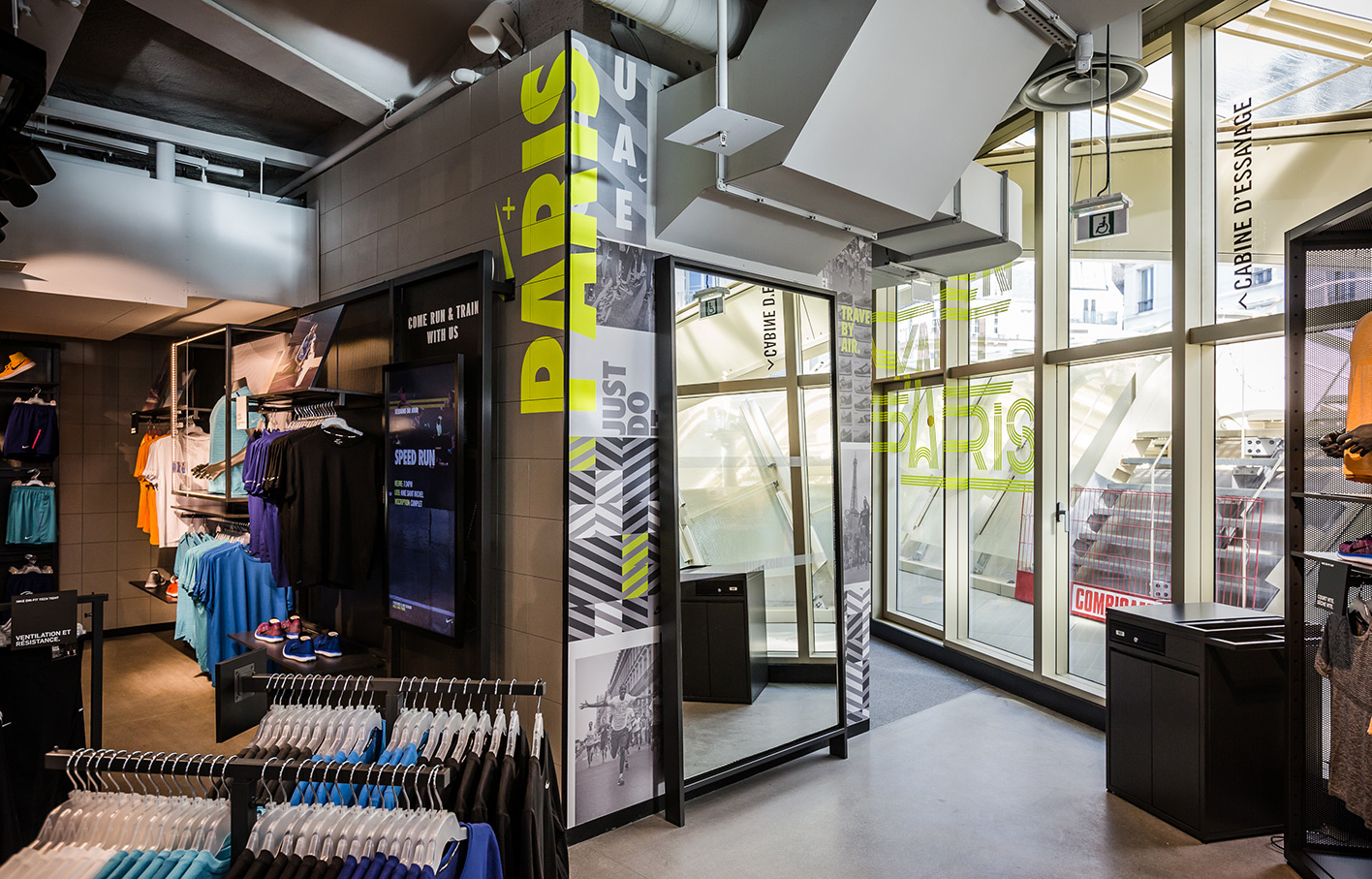 Aldworth James & Bond | Nike Store Les Halles, Paris - graphics by AJ&B
