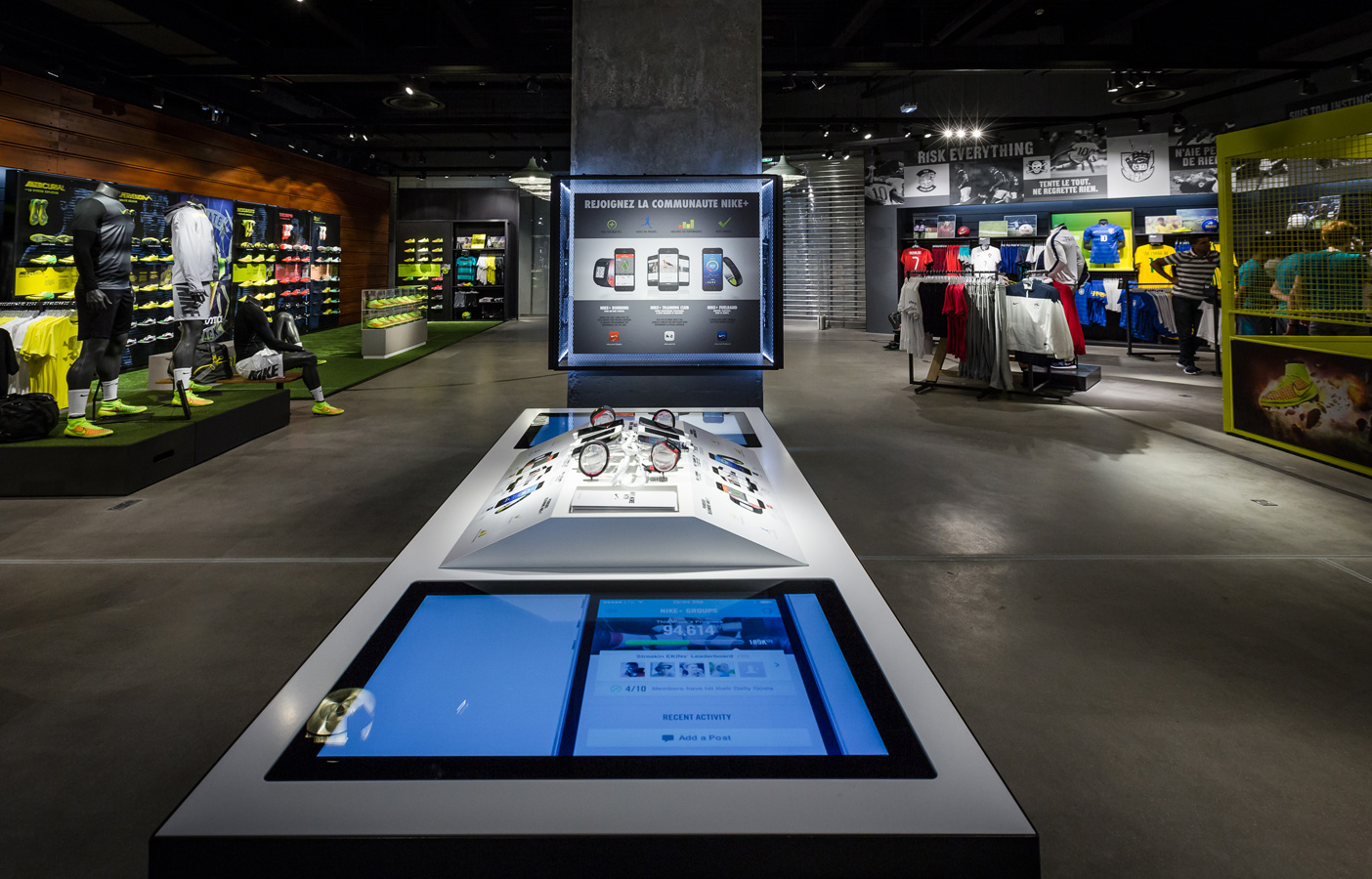 Aldworth James & Bond | Nike Store La Défense, Paris - retail display solutions
