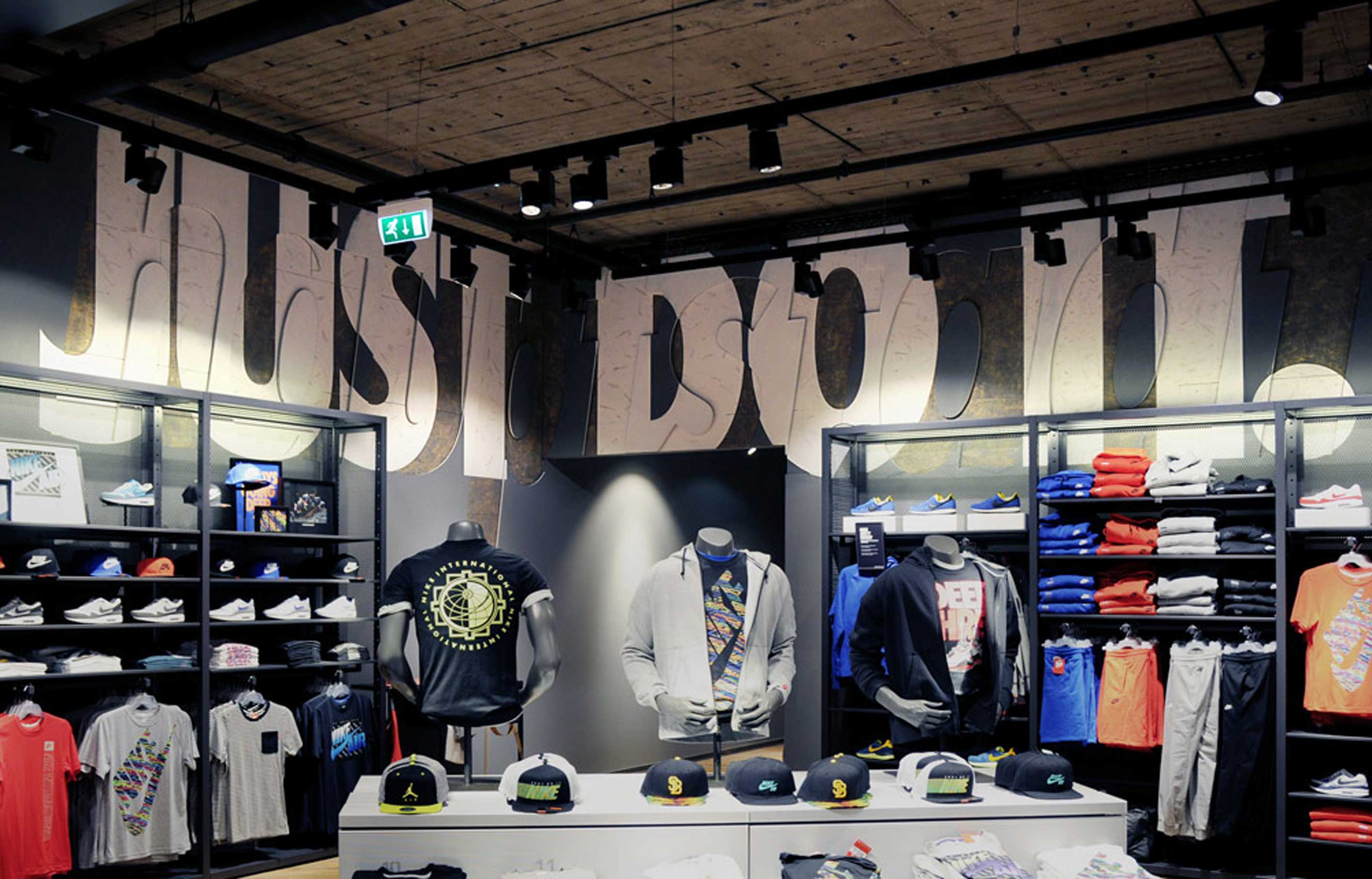 Aldworth James & Bond | Nike Store Berlin - Just Do It decoration