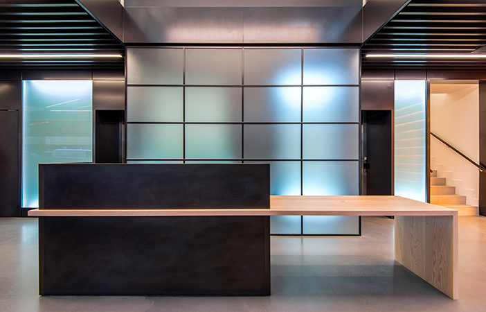 Aldworth James & Bond | Reception desk at 20 Midtown, designed by HUT Architecture